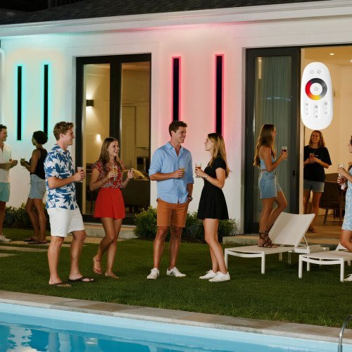 VEVOR 2er-Pack Moderne RGB Außenwandleuchten, Dimmbar mit Fernbedienung, IP65 Wasserdicht, Multicolour Up-Down Lichteffekt für Haus, Veranda und Garage, Länge: 100 cm - Bild 1