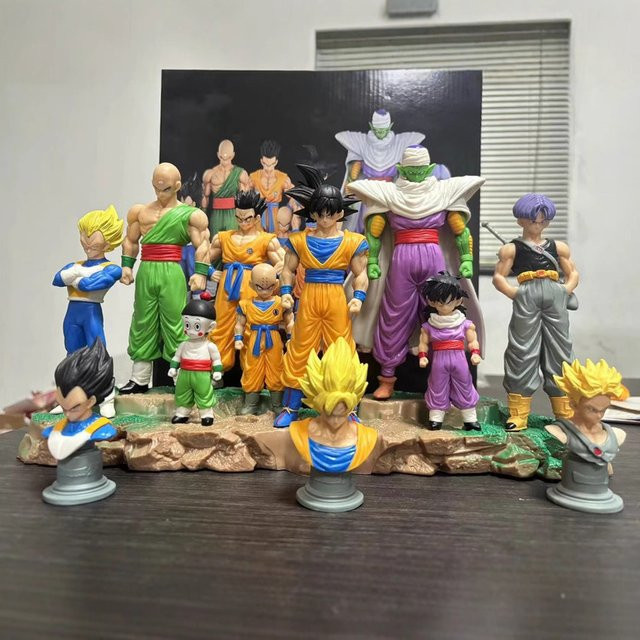Bandai Dragon Ball Z Infinite Z Warrior Set mit 9 Anime-Figuren wie Goku, Gohan, Vegeta, Piccolo und Trunks in Multicolor - Bild 1