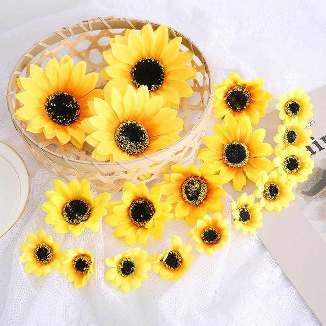 10 Stück künstliche Sonnenblumen aus Seide in Gelb für DIY Dekoration, Hochzeiten und Scrapbooking - Bild 1