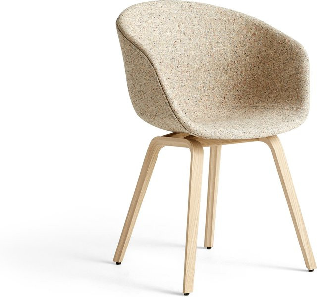 HAY About A Chair AAC 23 mit Stoffbezug und Holzgestell - Bild 1