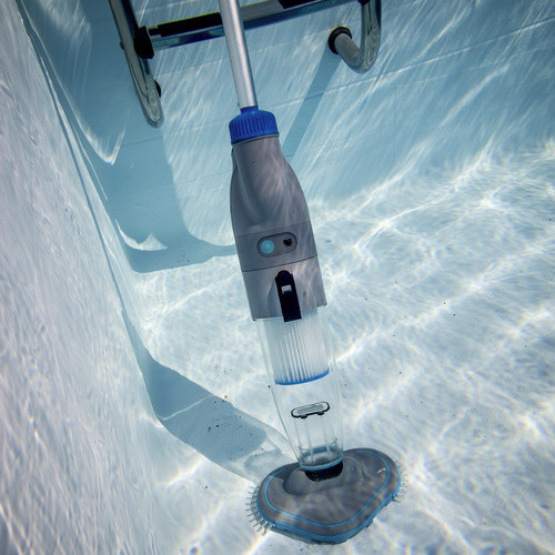 GRE Action Vac Elektrischer Poolreiniger für Pools und Spas in Grau mit Akku und Ladegerät - Bild 4