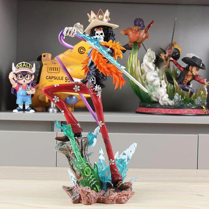Bandai One Piece King Brook Actionfigur aus Kunststoff, mehrfarbiges Sammlermodell der Strohhut-Crew zur Desktop-Dekoration - Bild 1
