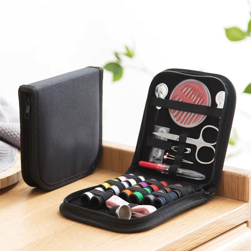 10-teiliges Reise-Nähzubehör-Set mit Nadel und Faden für Reparaturen und Anfänger - Bild 2