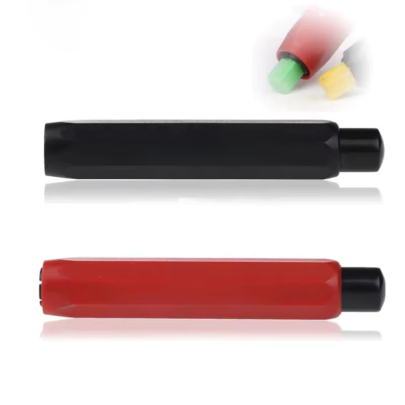 Einstellbarer Kreidehalter aus Kunststoff in Schwarz für verschiedene Größen von Kreide und Pastellstiften - Bild 3