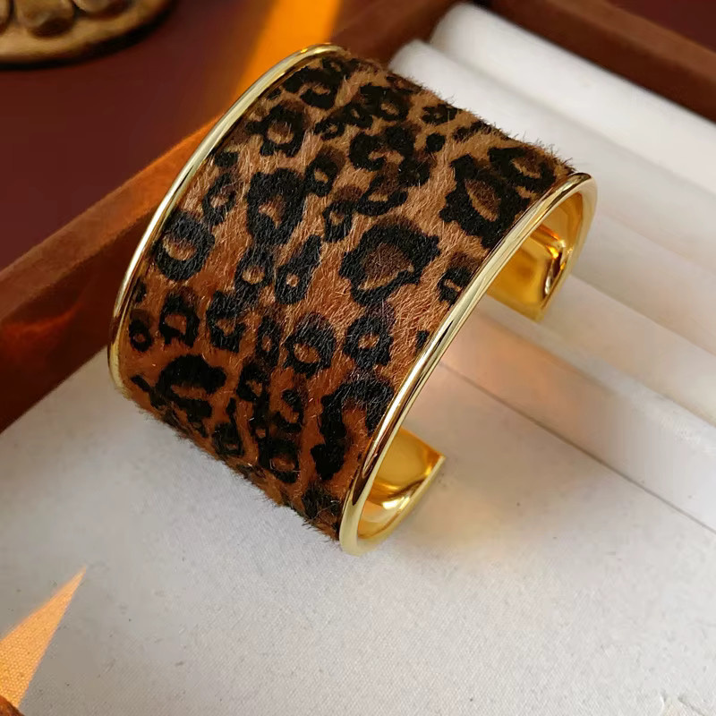 Armreif Leopardenmuster, Manschettenarmband, Damen - Bild 3