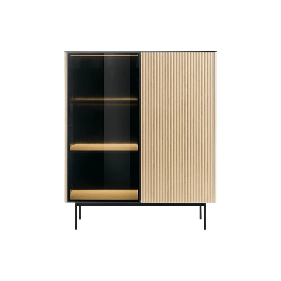 Vitrinenschrank Sayera Vente-unique in Schwarz und Naturfarben Hell mit Glastüren und LED-Beleuchtung, Höhe: 127 cm, Breite: 107 cm, Tiefe: 39 cm - Bild 2