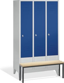 C+P Umkleidespind Classic mit Sitzbank, 3 Abteile, Front Enzianblau, Korpus Lichtgrau, H: 185 cm, B: 120 cm, T: 50 cm/81,5 cm - Bild 1