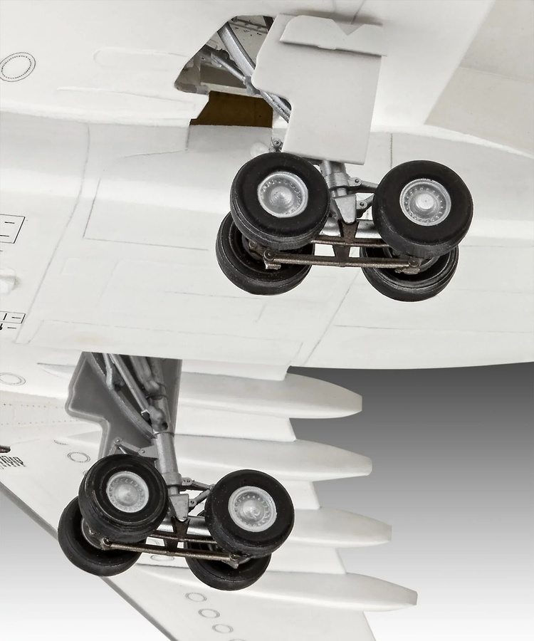 Revell Airbus A330-300 Lufthansa New Livery Flugmodell Bausatz, 1:144 - Bild 4