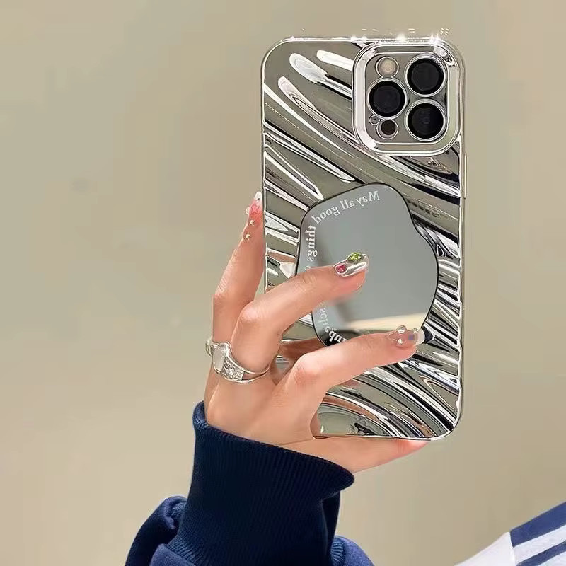 Stilvolle iPhone Schutzhülle mit integriertem Make-up-Spiegel in Silber für Apple iPhone 12 - Bild 2