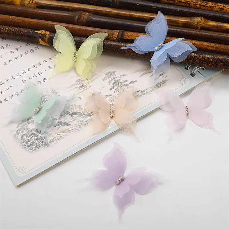10 Stück Organza Schmetterling Applikationen in Grün mit Farbverlauf für DIY Nähen und Handwerk, Breite: 5 cm - Bild 3