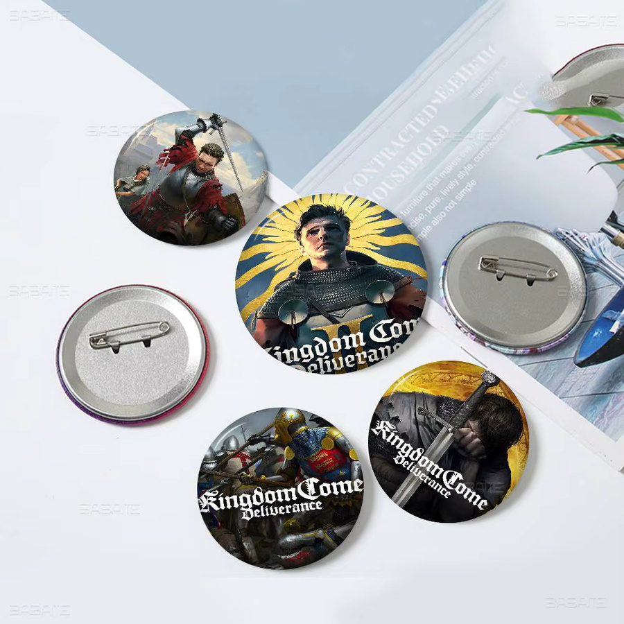 Brosche Game Kingdom Come Deliverance 2, 58 mm, handgefertigt - Bild 3
