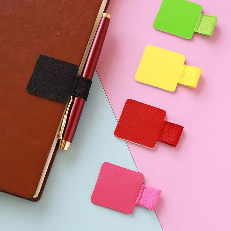 Selbstklebende Stiftclip-Schutzhülle aus PU-Leder in Gelb mit elastischer Schlaufe für Notebook, Tagebuch und Planer - Bild 3
