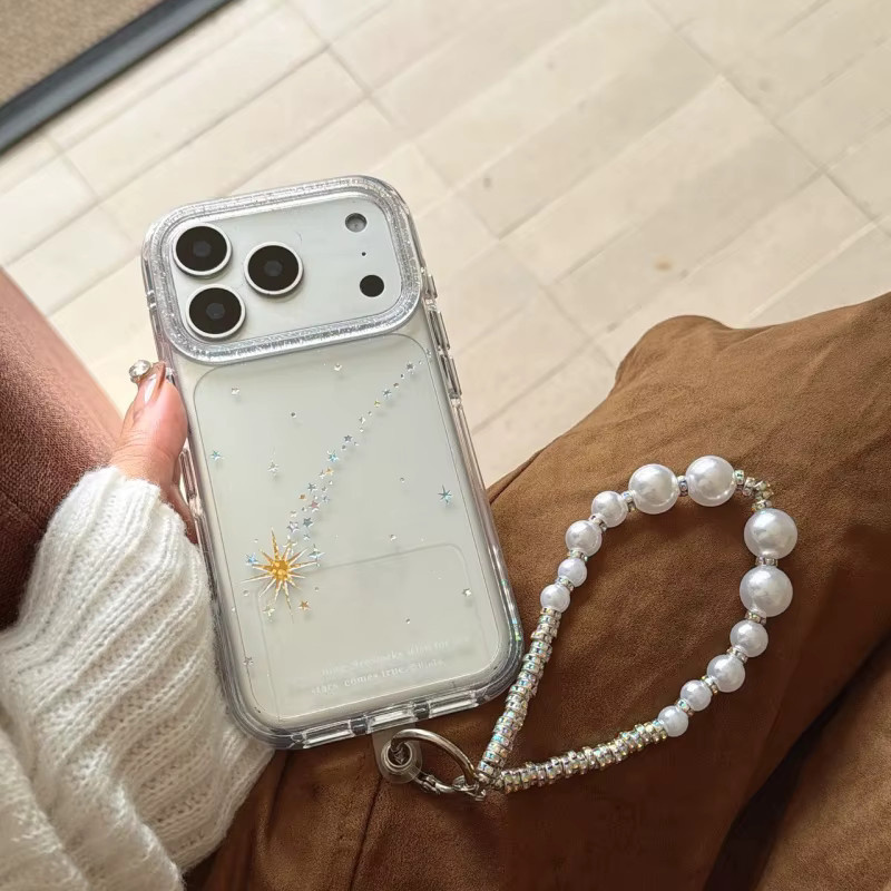 Stoßfeste Apple iPhone Handyhülle mit violettem Sternenmuster und Kette, transparent/purple, passend für iPhone 17, 16, 15, 14, 13 Pro und Pro Max - Bild 2