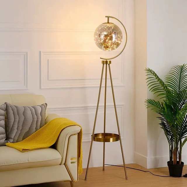 JIANKEXING Nordische LED-Stehlampe mit Glaskugel und Stativ aus Metall und Glas, Transparent, Warmweiß - Bild 1