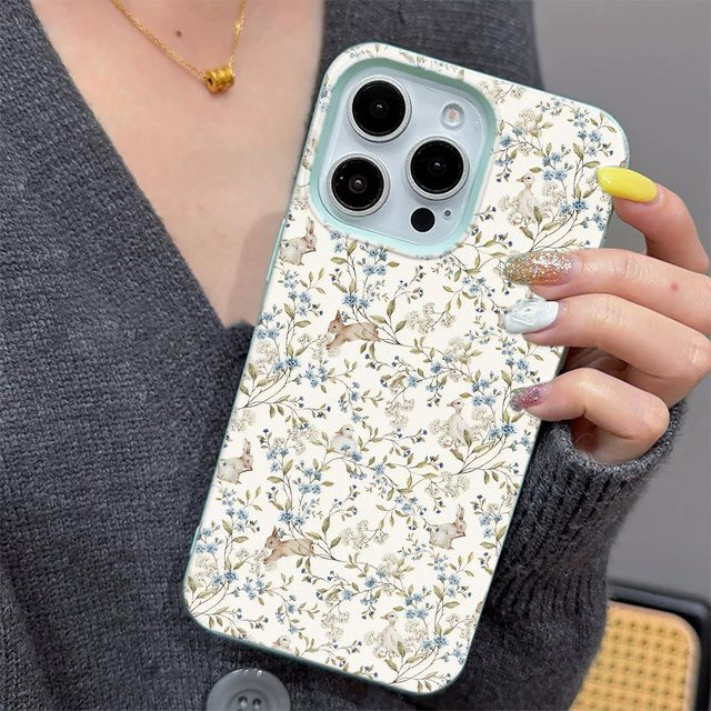 Kratzfeste Handyhülle mit Teal Deer Toile Print für iPhone 17 16 15 14 13 12 11 Pro Max in Cremeweiß und Grün - Bild 1