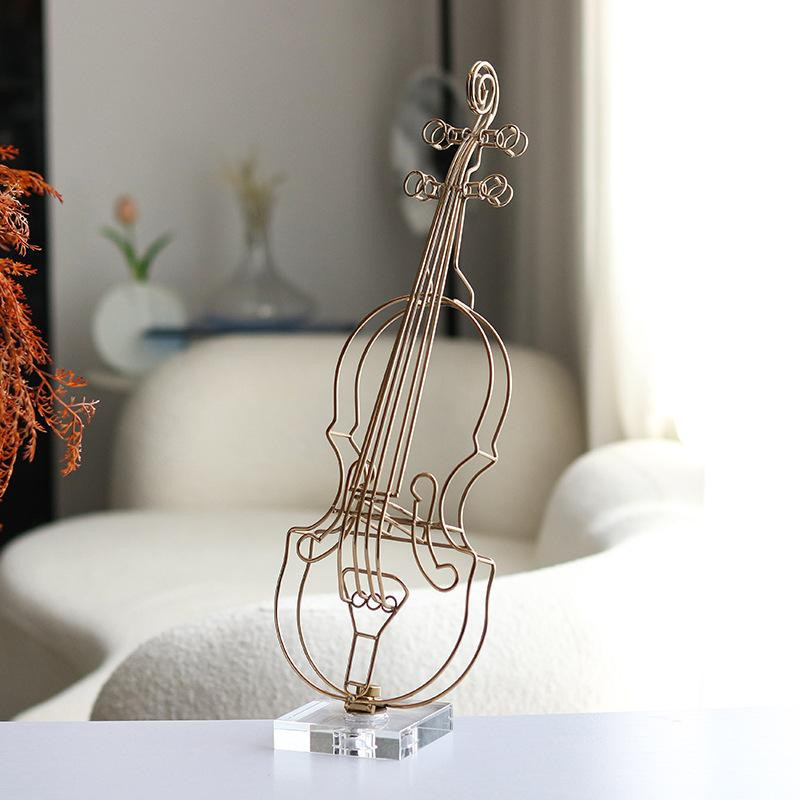 Luxuriöse Wanddekoration in Form einer Geige mit Metalllinien und Musik-Ornamenten in Gold - Bild 2