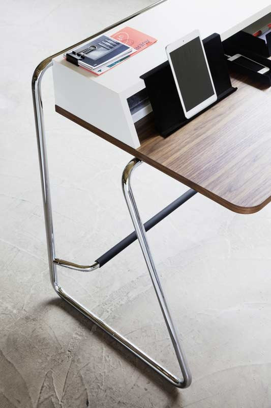 Thonet S 1200 Schreibtisch in Nussbaum und Weiß mit Stahlrohr-Gestell - Bild 2