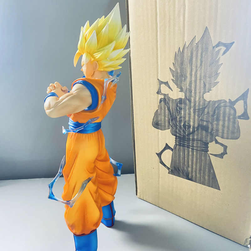 Bandai Dragon Ball Z Son Goku Super Saiyajin Figur, Farbe Orange, Höhe: 30 cm - Bild 4