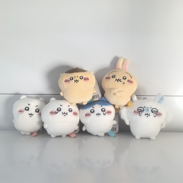 Bandai Bulging Series Humiliated Series Niedliche Fellähnliche Puppen Spielzeug-Aufhänger, Plüsch / Textil, Tiere - Bild 1