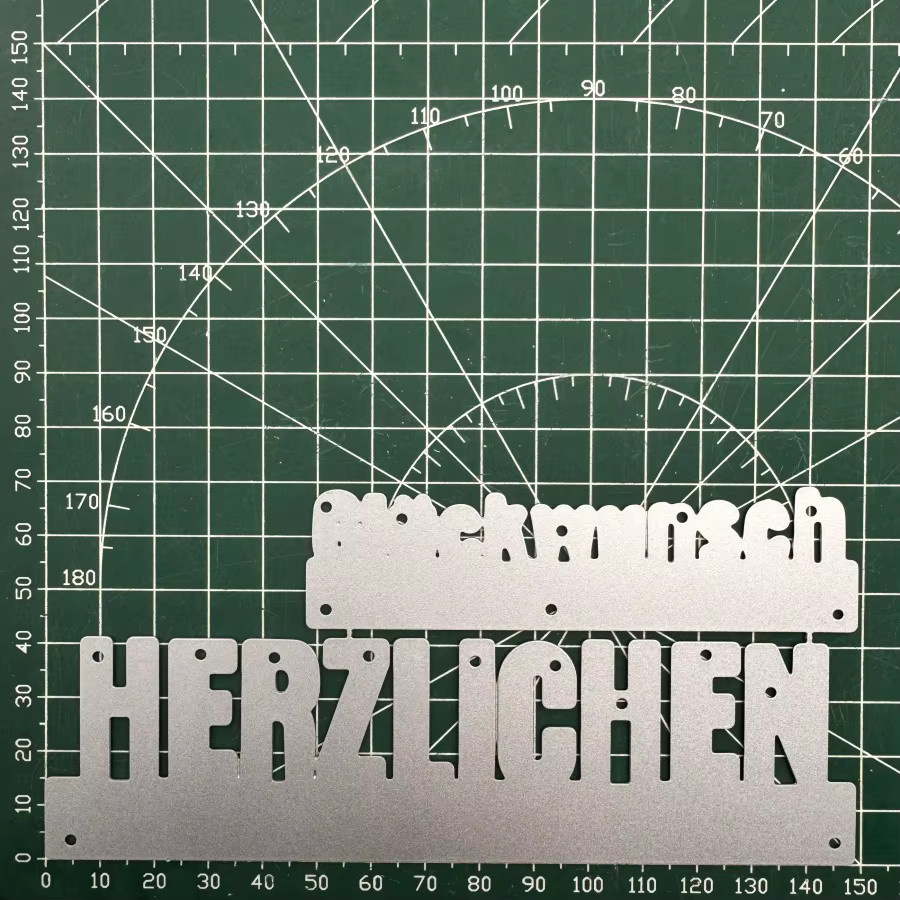 Metall-Stanzformen Deutschland Phrase Letter Herzlichen Glückwunsch in Silber für DIY Scrapbooking und Kartenherstellung - Bild 3