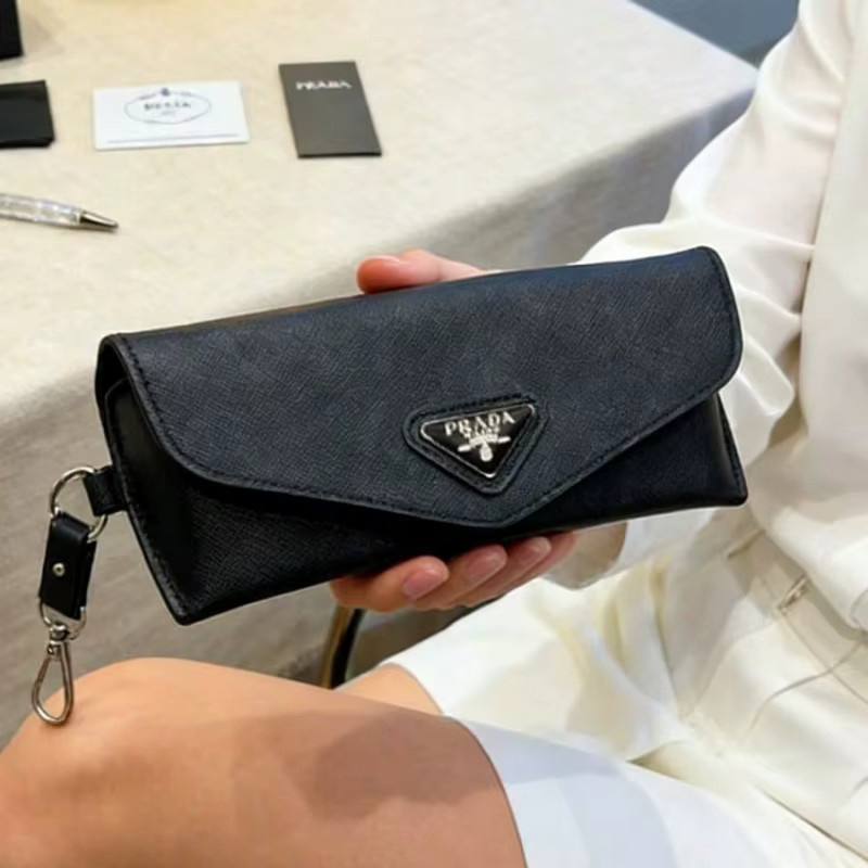 Prada Brillenetui Leder, Schwarz - Bild 3