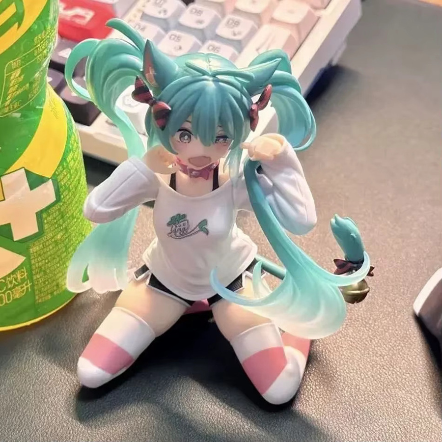 Bandai Hatsune Miku Neko T-Shirt Version, Actionfigur, 11cm - Bild 3