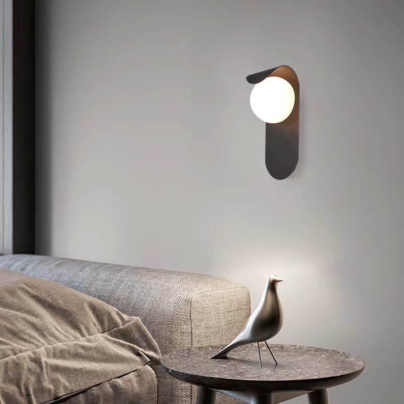 Creative Aisle Moderne LED-Wandleuchten mit Glaskugel in Schwarz oder Weiß für Flur, Treppen und Schlafzimmer - Bild 5