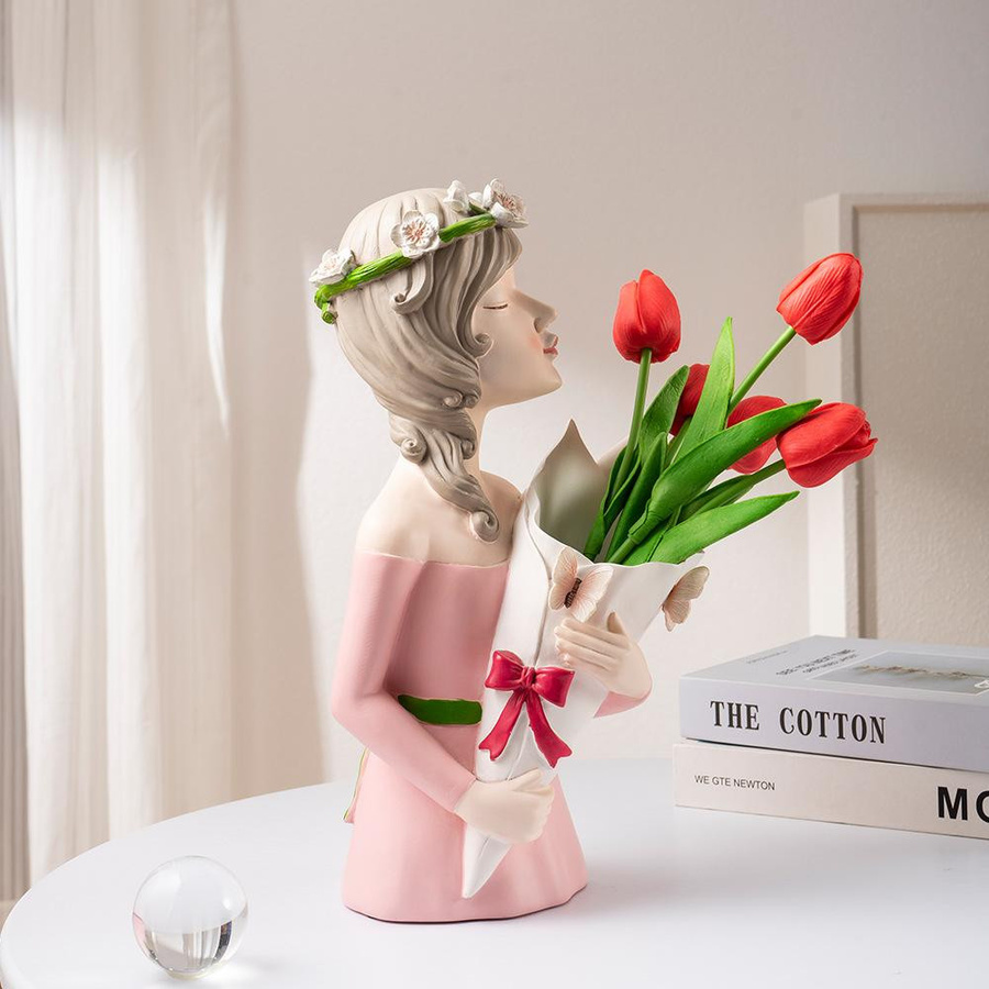 Dekorative Harz-Vase Nordisches Mädchen mit Blumenarrangement in Pink von Yiran Furniture, Höhe: 34,0 cm, Breite: 14,0 cm, Tiefe: 14,0 cm - Bild 2