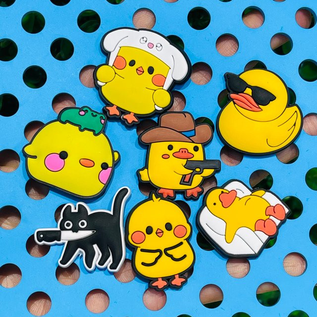 Happye&TiTi Charms, 7 Stück, Cartoon Tier Huhn Ente Katze, PVC, Unisex - Bild 1