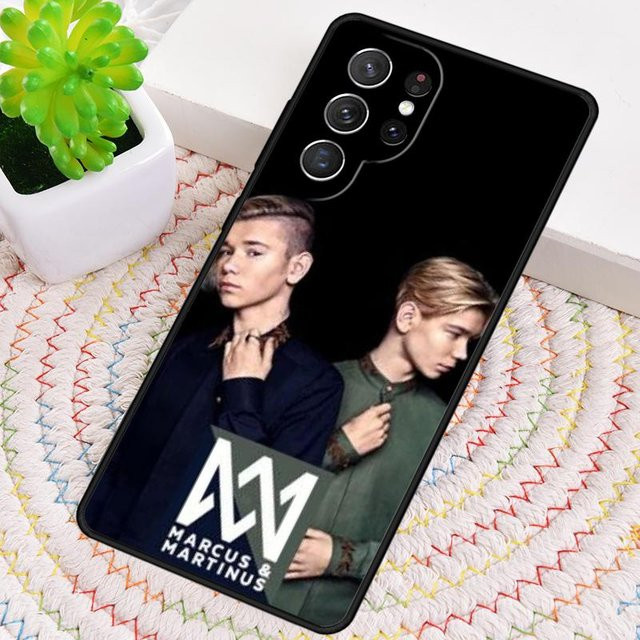 Marcus Martinus Silikon Handyhülle Zwei Jungen für Samsung Galaxy Note 10 Pro und Galaxy S25 Ultra S24 S23 S22 S21 Plus in Schwarz - Bild 1