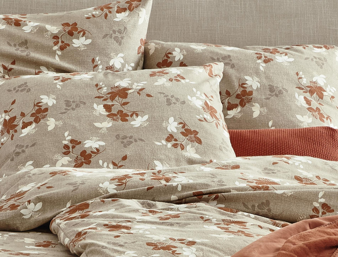 Irisette Edelflanell Bettwäsche Alpaka Blumen in Terra Beige Natur, B/H: 155 x 220 cm mit Kissenbezug 80 x 80 cm - Bild 1