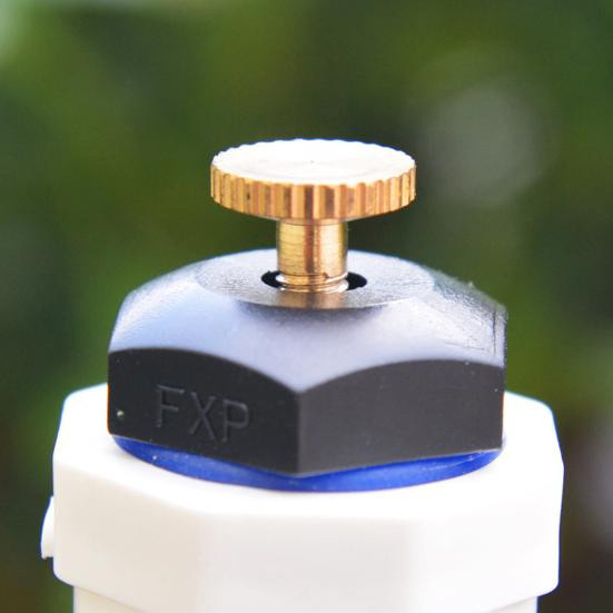 Corefit 10-teiliges Set verstellbare Sprinklerdüsen aus Messing mit 1/2 Zoll Anschluss für die Garten- und Rasenbewässerung - Bild 7