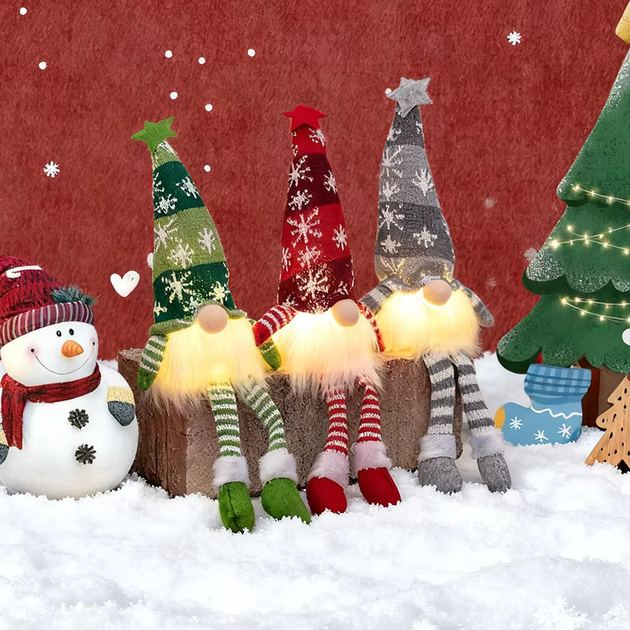 Bunter Weihnachts-Zwerg als Plüsch-Anhänger aus Textil für deine Weihnachtsdekoration - Bild 4