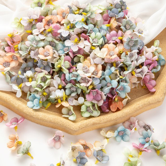 Künstliche Mini Daisy Blumen aus Seide für DIY Dekorationen, Hochzeiten und Partys, Mehrfarbig - Bild 1