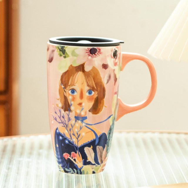 Keramiktasse mit Deckel in Rot, Blau und Multicolour, niedlicher Mädchenbecher mit 600 ml Fassungsvermögen - Bild 1
