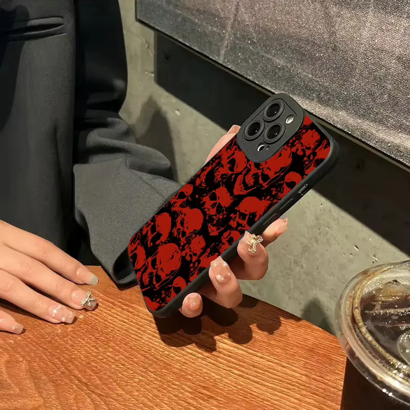 Stoßfeste Silikon Handyhülle im Vintage-Design mit bösen Augen für Apple iPhone, Farbe: Rot, Mattes Finish - Bild 4