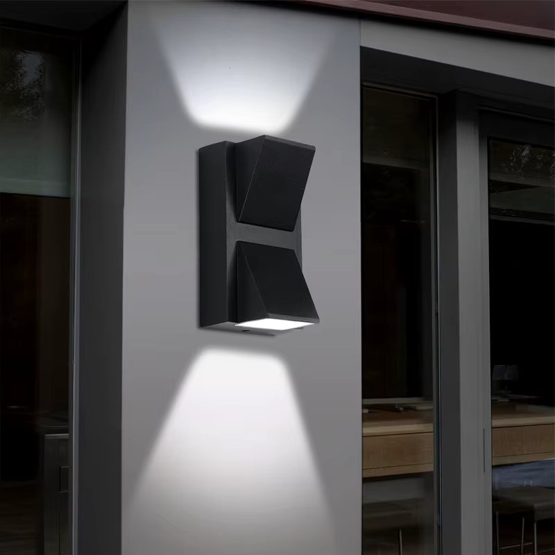 Heevye Dual Head LED Wandleuchte aus Aluminium in Schwarz für Balkon, Veranda und Garten - Bild 2