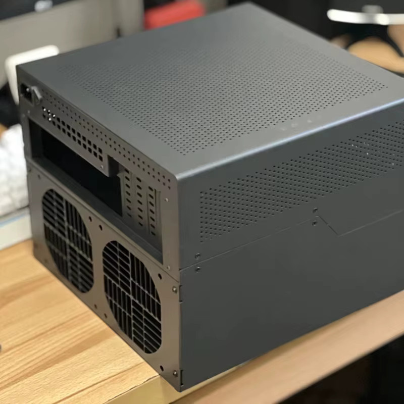 VBNM NAS-Servergehäuse in Schwarz mit 10 HDD-Einschüben, MATX-Chassis aus 0,8mm verzinktem Stahl mit SATA und SAS Hot-Swap Backplane für 2,5 und 3,5 Zoll Festplatten - Bild 3