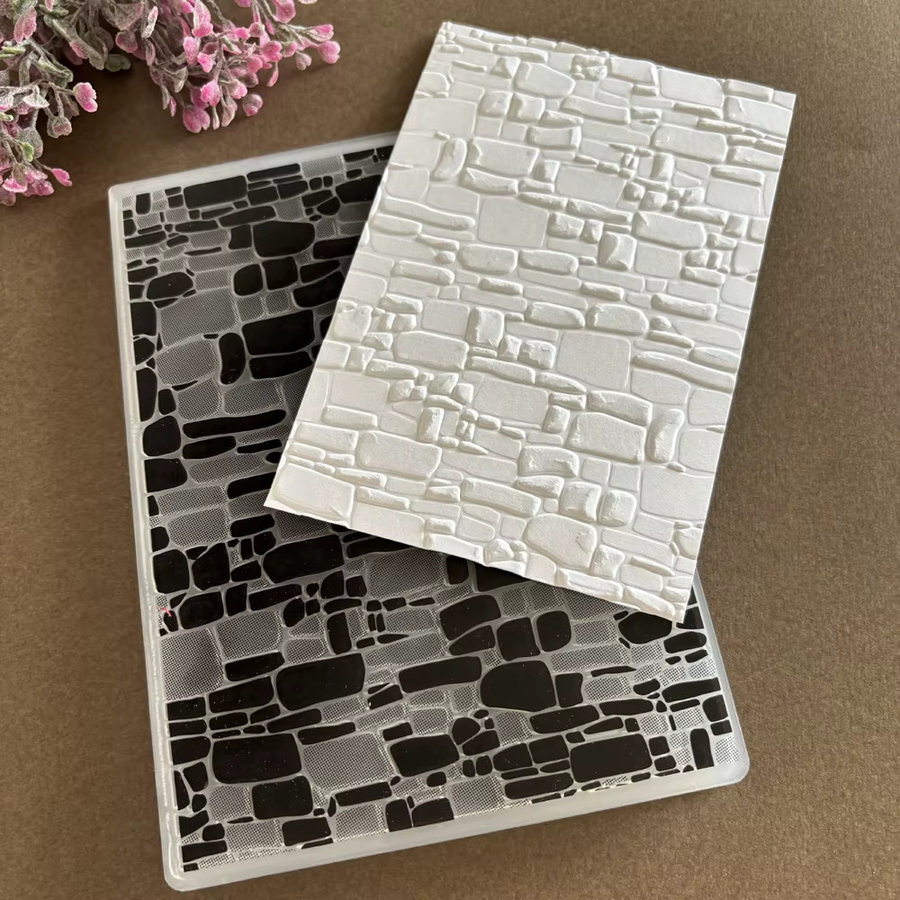 Geprägte Ordner mit 3D-Ziegelwanddesign für Karten- und Scrapbookprojekte - Bild 2