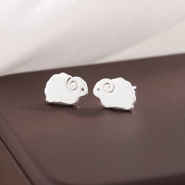 GaGa-Duck Ohrstecker, 925 Silber, Schaf-Lamm-Design - Bild 1