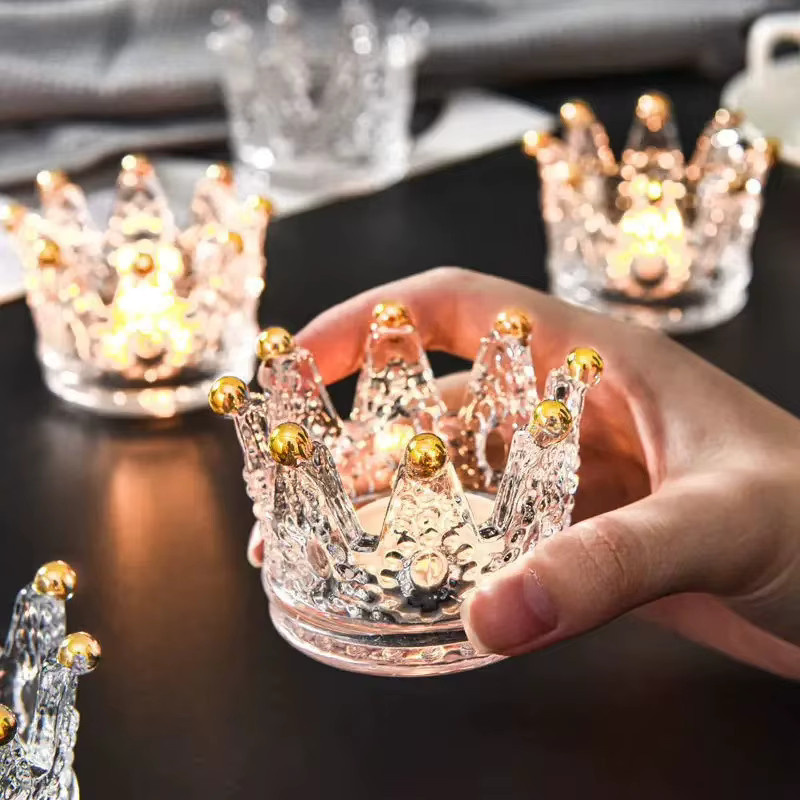 Europäischer Kristall-Kronen-Kerzenhalter aus Glas in Transparent für Tealight und Duftkerzen zur Dekoration - Bild 1