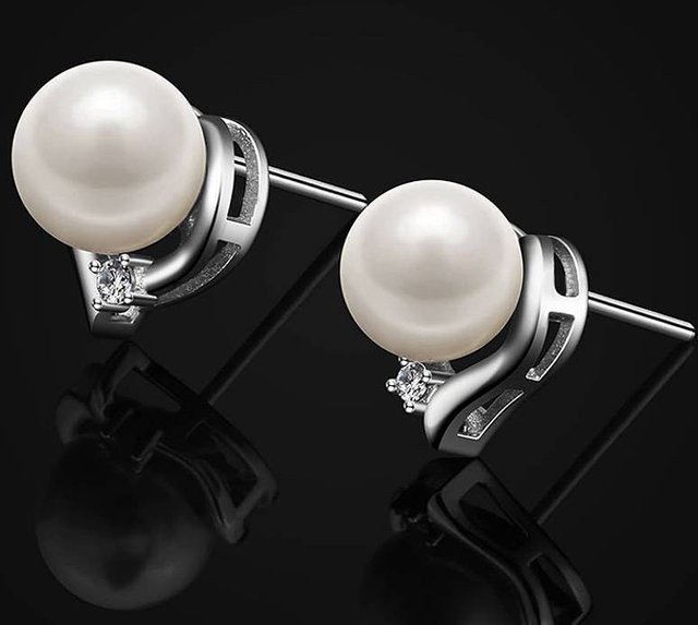 Huitan Ohrstecker, Herz-Design, Imitationsperle, CZ, Damen - Bild 1