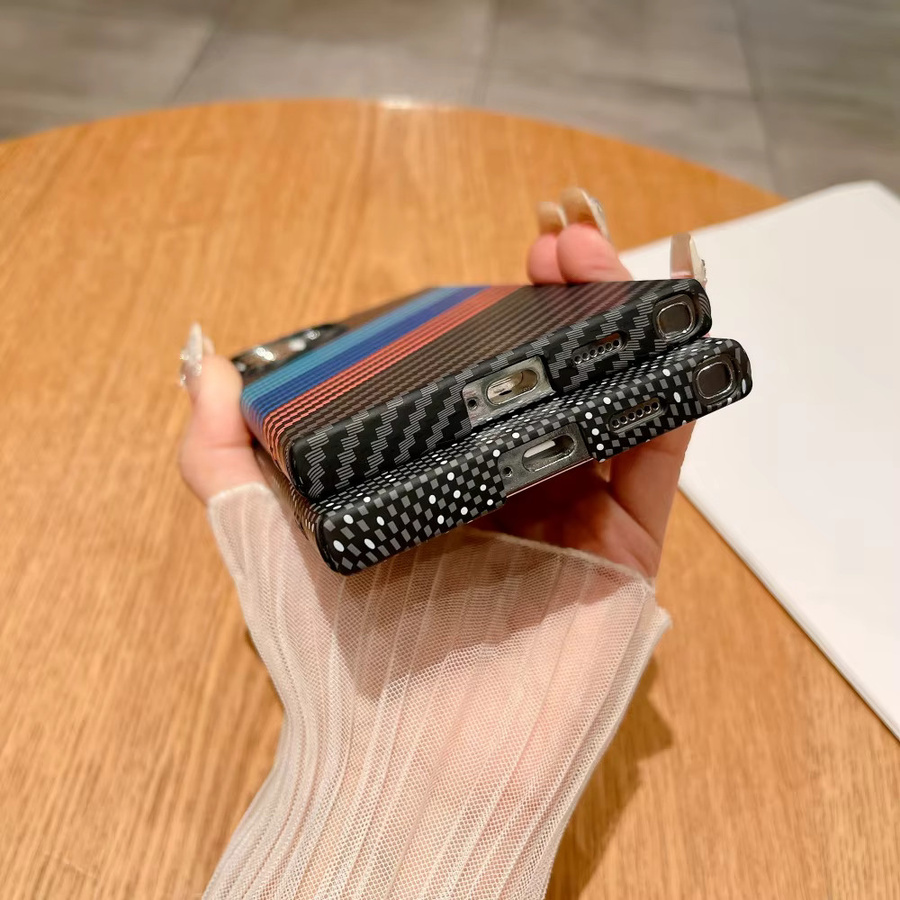 Magnetische Kohlefaser Hard Cover Hülle für Samsung Galaxy S26 S25 S24 S23 S22 Ultra Plus Note 20 A17 A16 A15 A56 A55 in Schwarz mit MagSafe Kompatibilität - Bild 2