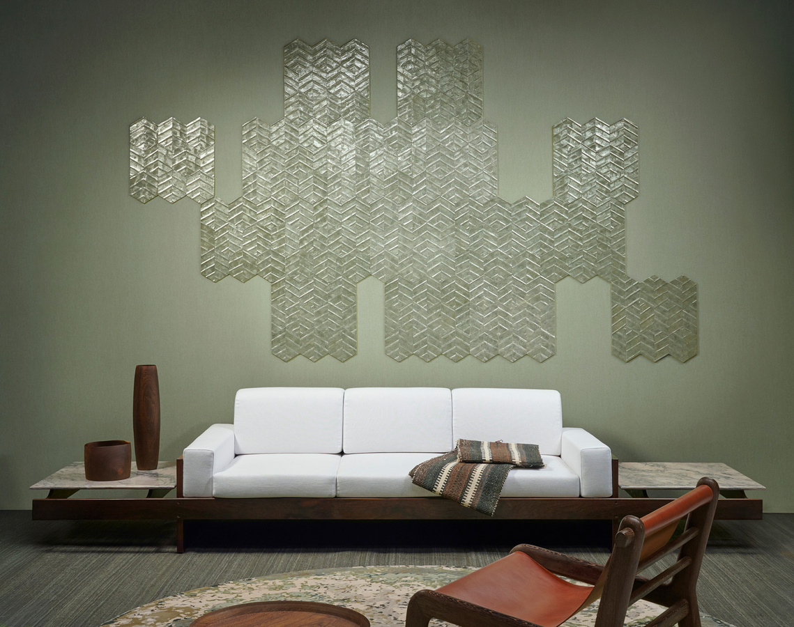 Arte Wallpaper Lucea Seagrass in Grün mit Capiz-Muscheln und geometrischem Hexagon-Design - Bild 1
