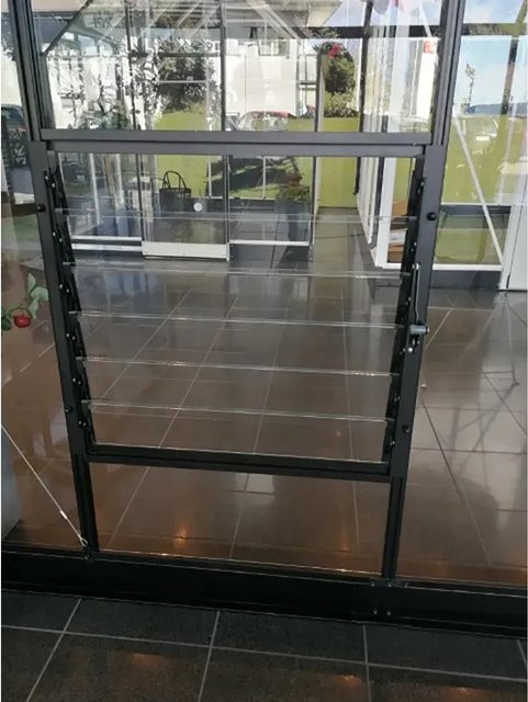 Halls Lamellenlüfter passend für Gewächshäuser Qube und Qube+ in Schwarz - Bild 1