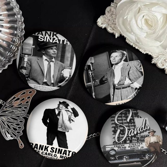 Icona Brosche Frank Sinatra, Weißblech, Unisex - Bild 1