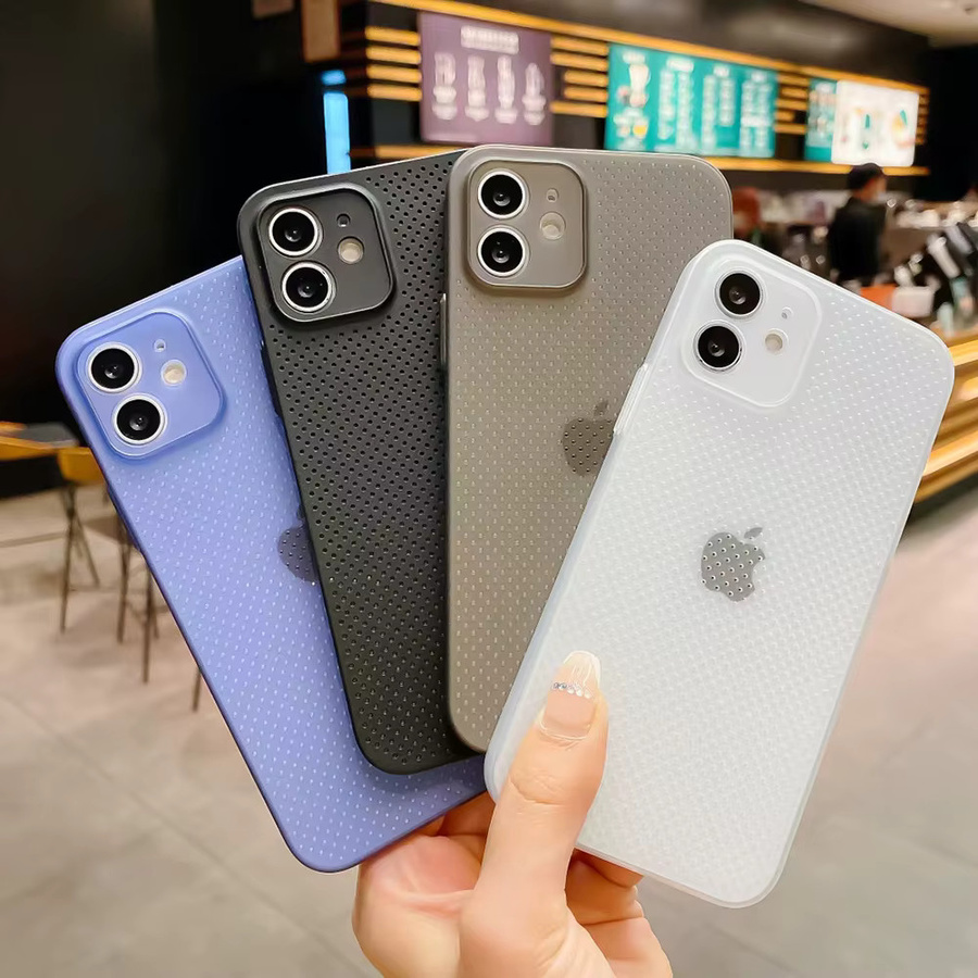 Wärmeableitende und atmungsaktive Hohl-Silikonhülle für Apple iPhone in Blau - Bild 6