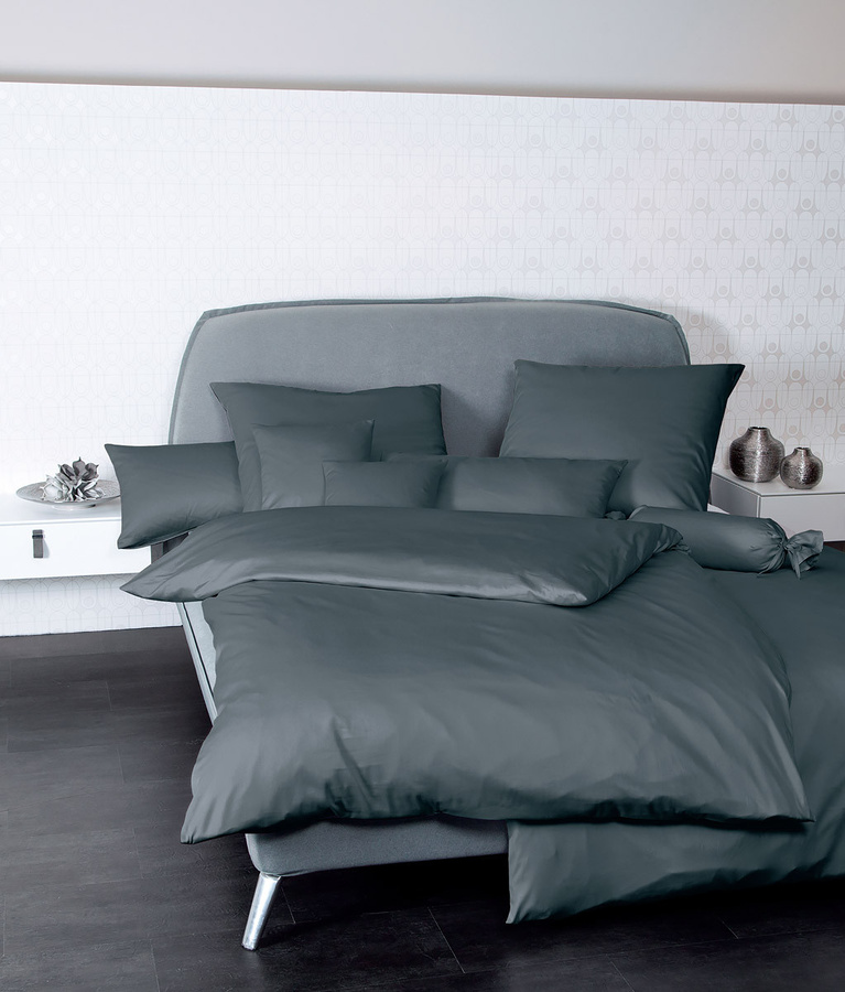 Janine Bettwäsche Set aus Mako-Satin und gekämmter Baumwolle, Farben: Grün und Grau, B/H: 135 x 200 cm und 80 x 80 cm, Oeko-Tex Standard 100 - Bild 1