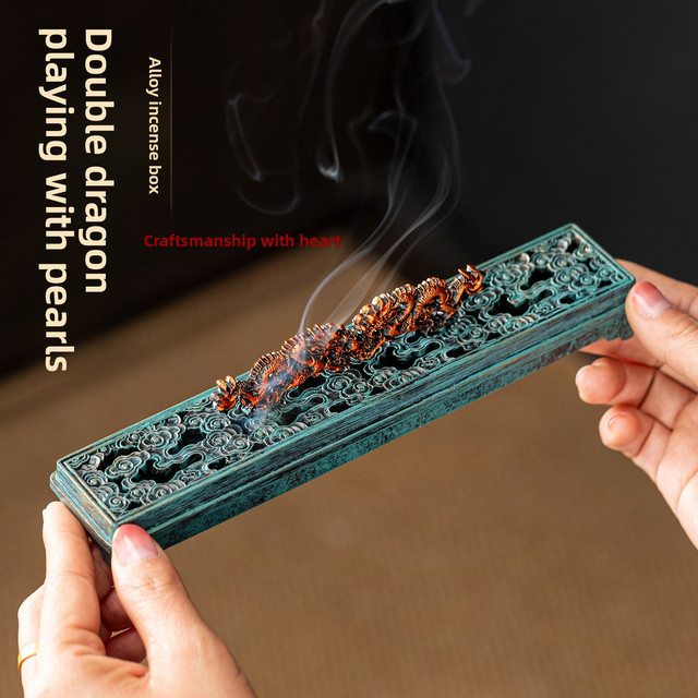 Exquisite Räucherbox aus Metall mit Drachen-Design für deine Tischdekoration - Bild 1