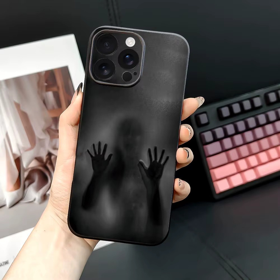 Apple iPhone Handyhülle mit Horror-Geist Motiv in Schwarz mit Satin-Glanz für iPhone 17 Pro Max, 16, 15, 14 und 13 mini - Bild 3